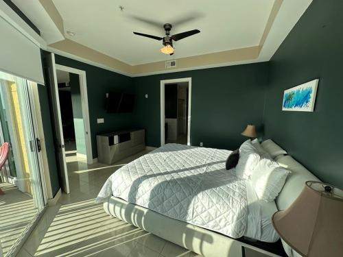 3_bedroom_ocean-city_view-bedroom3