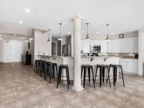 7br-penthouse-1