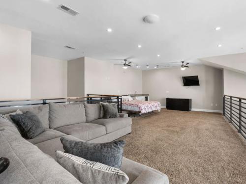 7br-penthouse-4
