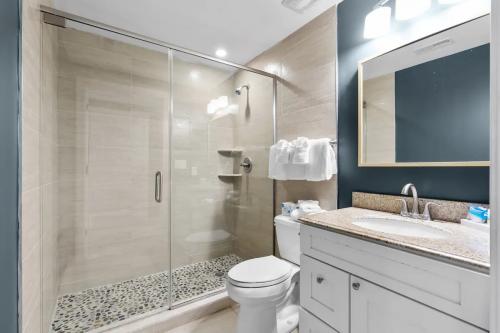 8_bedroom_penthouse_suite-018
