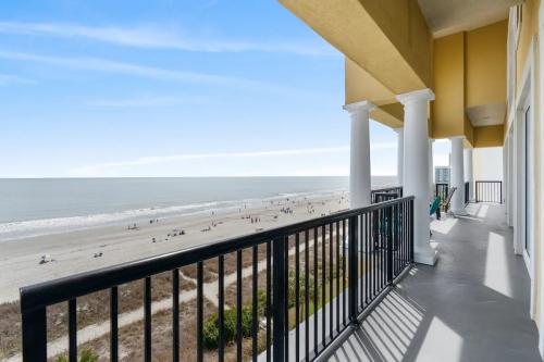 8_bedroom_penthouse_suite-023