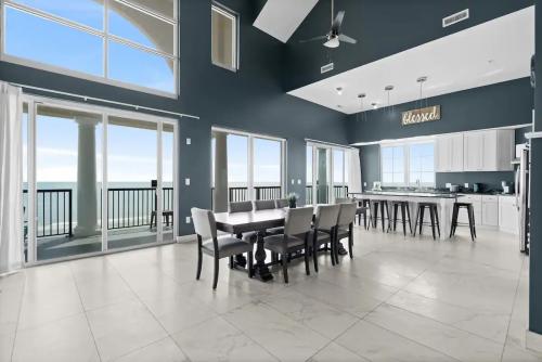 8_bedroom_penthouse_suite-03